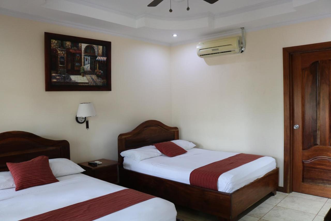 Cabinas Sueno Real San Rafael De Guatuso Exterior photo