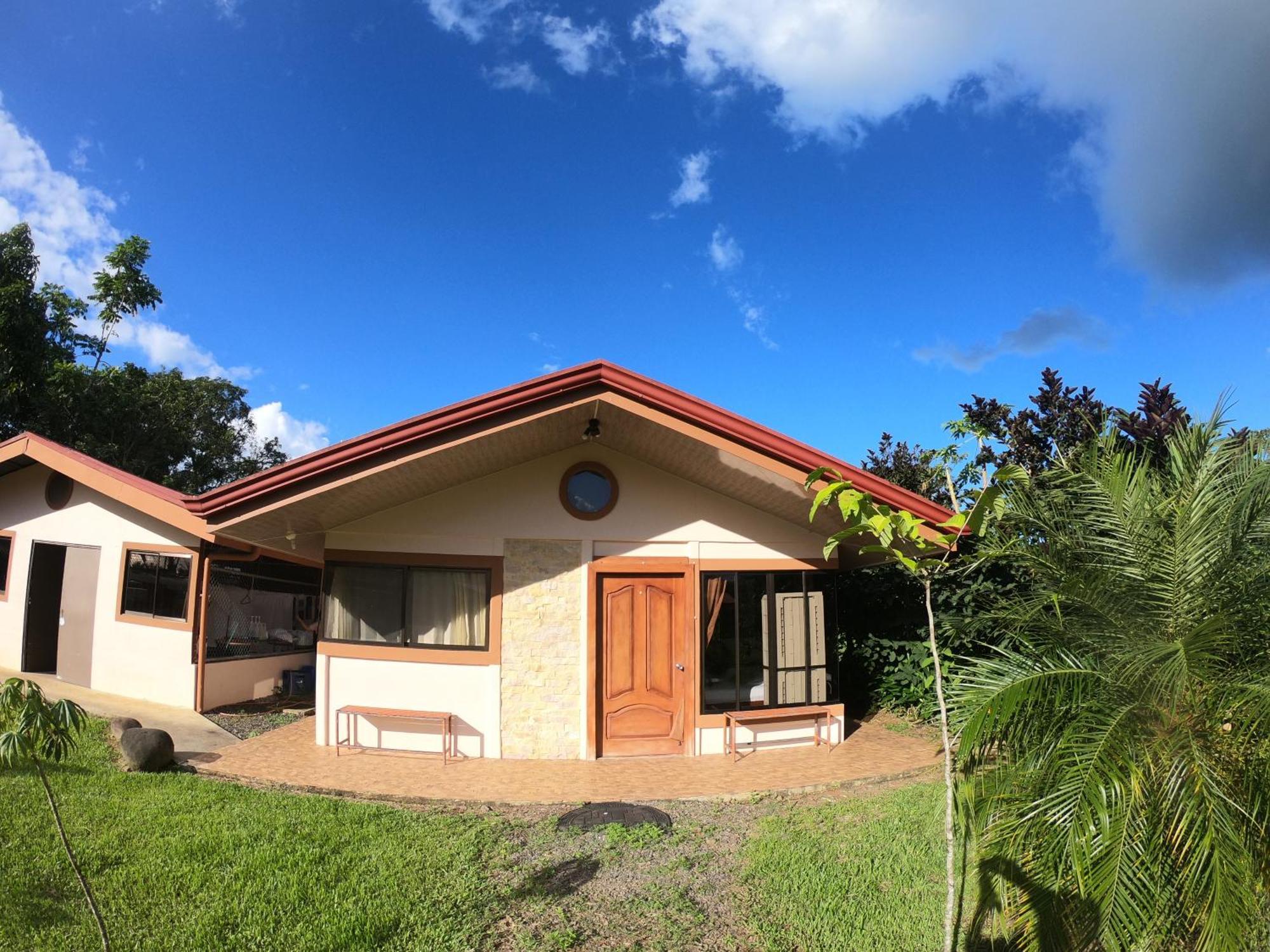 Cabinas Sueno Real San Rafael De Guatuso Exterior photo