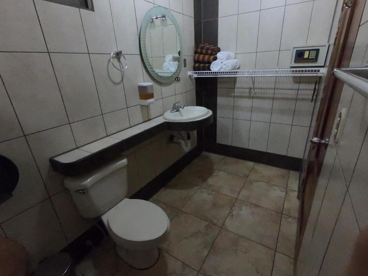 Cabinas Sueno Real San Rafael De Guatuso Exterior photo